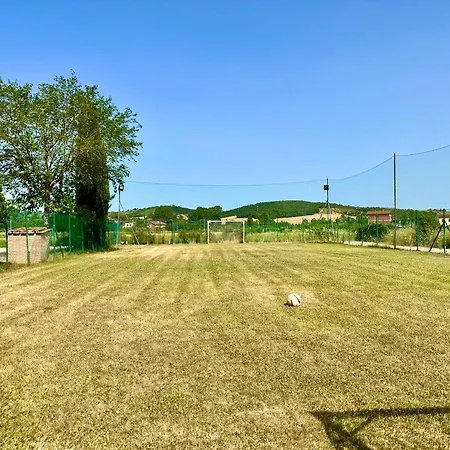 Luxury Country Comfort With Pool And Sports فيلة