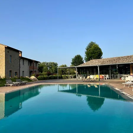 Luxury Country Comfort With Pool And Sports * Mugnano (Umbria)