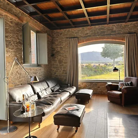 Luxury Country Comfort With Pool And Sports فيلة